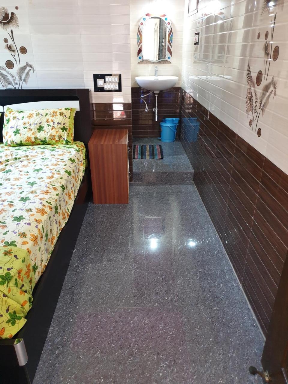 Rks Homestay Hampi Eksteriør billede